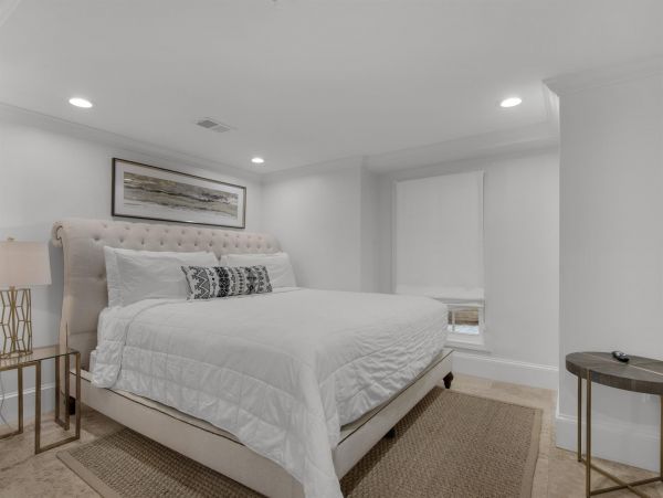 Stunning Destin Beach Front Vacation Home - A Rare Gem!