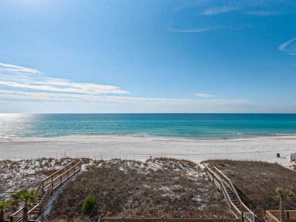 Stunning Destin Beach Front Vacation Home - A Rare Gem!