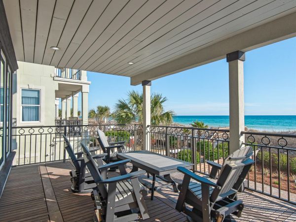 Stunning Destin Beach Front Vacation Home - A Rare Gem!