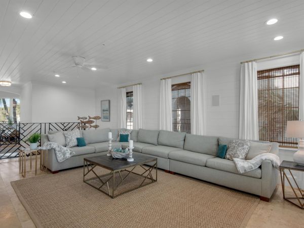 Stunning Destin Beach Front Vacation Home - A Rare Gem!
