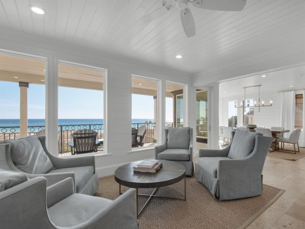 Stunning Destin Beach Front Vacation Home - A Rare Gem!