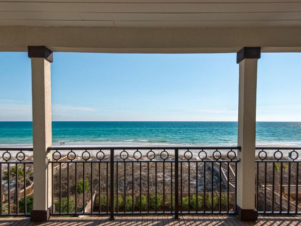 Stunning Destin Beach Front Vacation Home - A Rare Gem!
