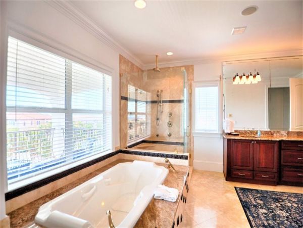 Destin Luxury 6 Bedroom Vacation Rental Gulf Views Sleeps 24