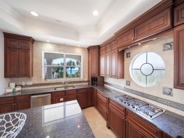 Destin Luxury 6 Bedroom Vacation Rental Gulf Views Sleeps 24