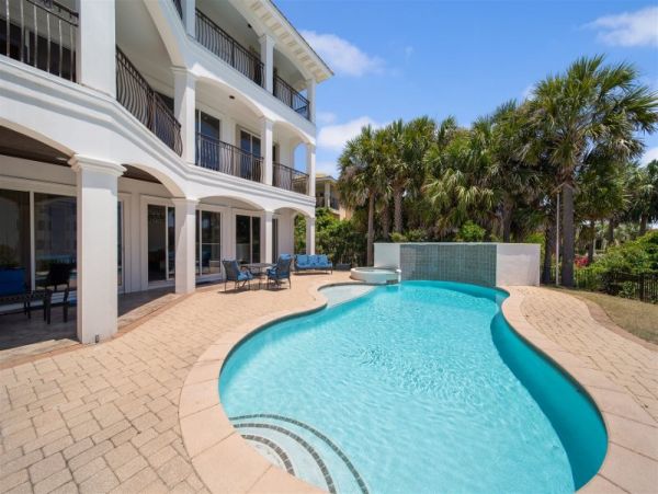 Destin Luxury 6 Bedroom Vacation Rental Gulf Views Sleeps 24