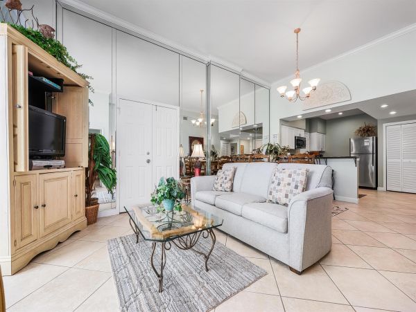 Sleep up to 18 guests at this Amazing Destin Rental Property