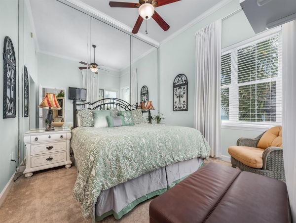 Sleep up to 18 guests at this Amazing Destin Rental Property