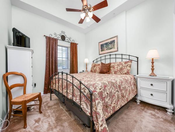 Sleep up to 18 guests at this Amazing Destin Rental Property