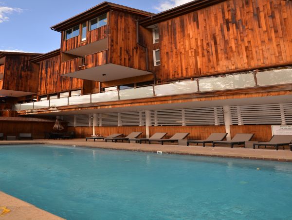 Ski Condo at Base of Vail Mountain- Best Ski Accommodation