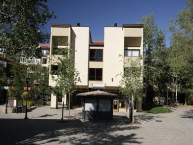 Lionshead Two Bedroom Rental Available Now for Ski Season