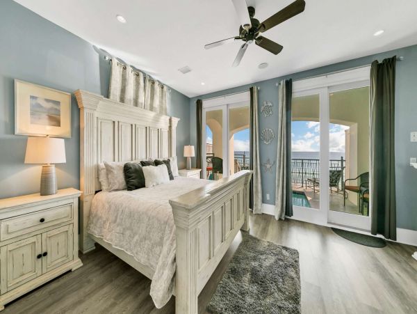 Beach-Front Miramar Home with Private Beach Access Sleeps 20