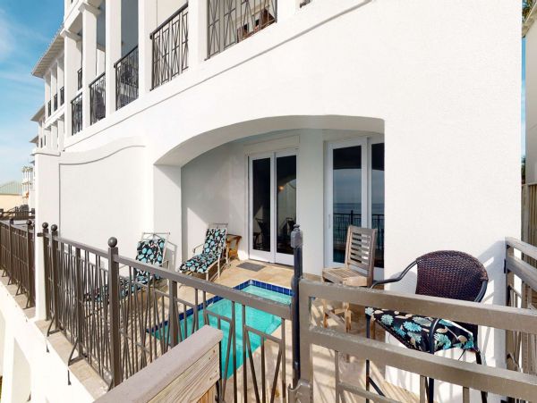 Beach-Front Miramar Home with Private Beach Access Sleeps 20