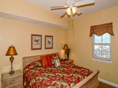 Bedroom 2 with king bed