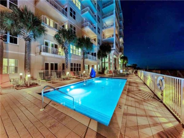 Luxury Destin 5 Bedroom Waterfront Condo On Scenic Hwy 98