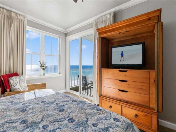 Luxury Destin 5 Bedroom Waterfront Condo On Scenic Hwy 98