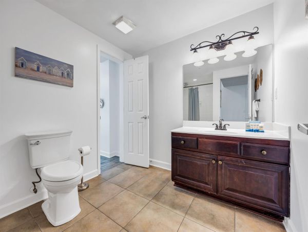 Spacious 5-Bedroom Beachfront Condo with Gulf Views and Luxury Amenities