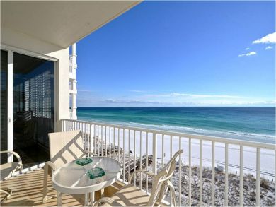 Balcony, Unit B