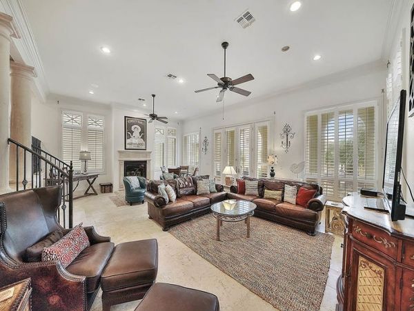 Across the Street From The Beach Five Bedroom Destin Home