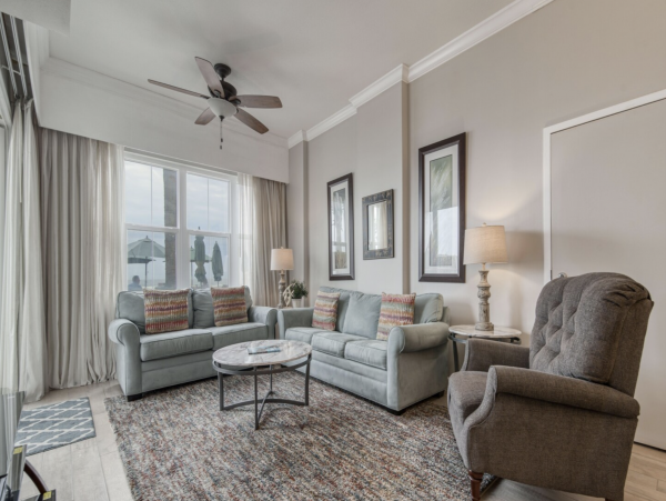 Destin Rental Accommodation on Beach with Gulf Views