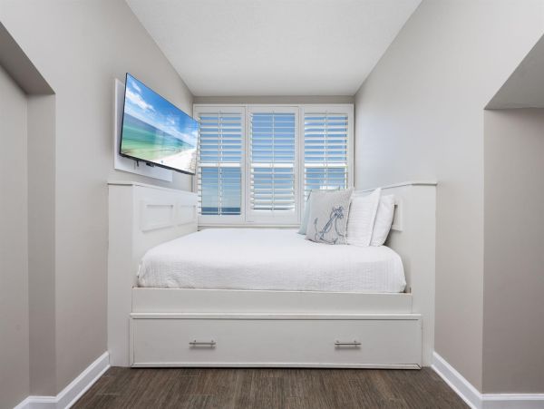 Luxury Destin Gulf Front Penthouse  Oceanfront Vacation Rental with Panoramic Gulf Views
