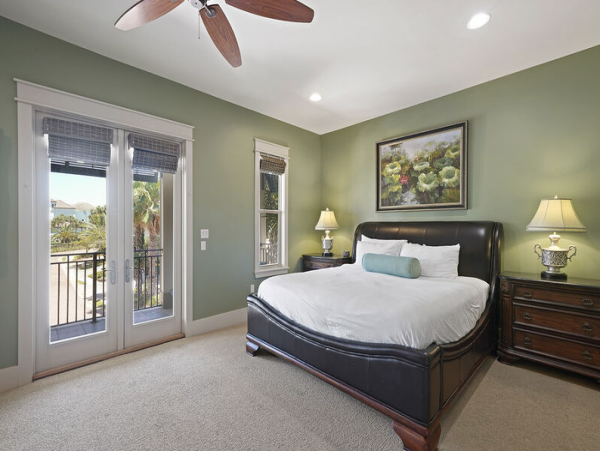 Luxury Destin  Six Bedroom Destin Rental - Plus Bonus Room.