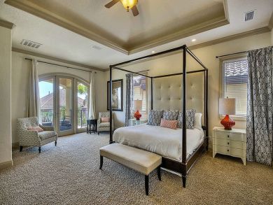 Luxury 5 Bedroom Destin Rental will Sleep 15 Guests - Pool