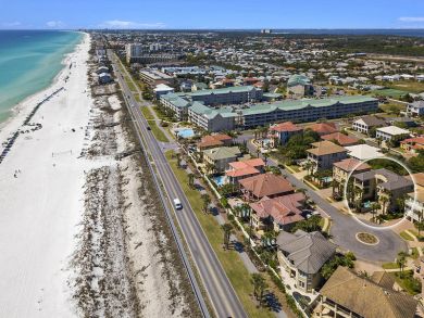 Luxury 5 Bedroom Destin Rental will Sleep 15 Guests - Pool