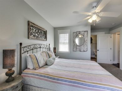 Miramar Beach Luxury 5 Bedroom Cottage 100 Steps to Beach