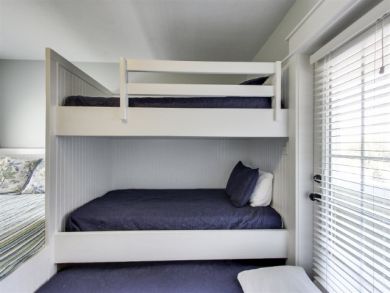 Miramar Beach Luxury 5 Bedroom Cottage 100 Steps to Beach
