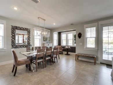 Miramar Beach Luxury 5 Bedroom Cottage 100 Steps to Beach