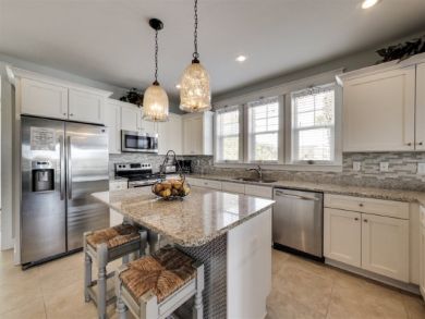 Miramar Beach Luxury 5 Bedroom Cottage 100 Steps to Beach