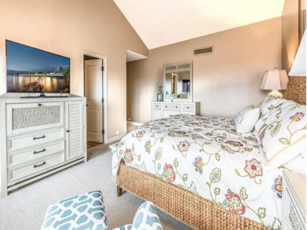 Maui Two Bedroom Vacation Condos with Pool