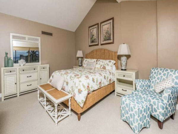 Maui Two Bedroom Vacation Condos with Pool