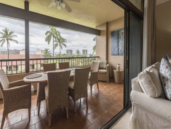 Maui Two Bedroom Vacation Condos with Pool