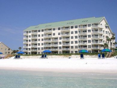 Gulf front vacation condo in Destin, Florida