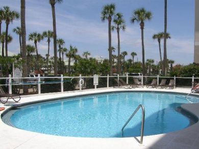 Community pool