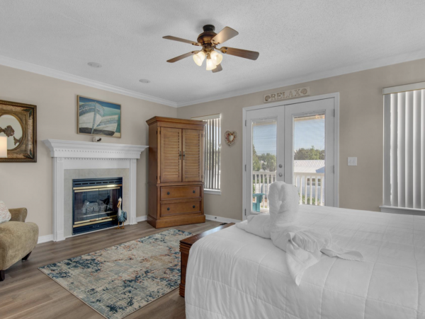Destin Rental Home with Three Bedrooms - Great Beach Rental