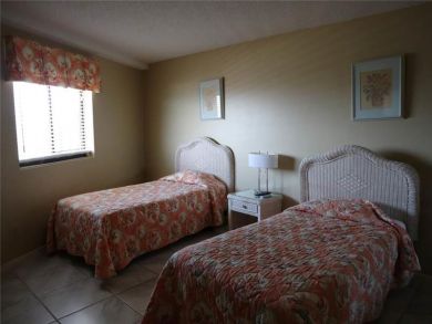 Bedroom - Twin beds Bedroom - Twin beds