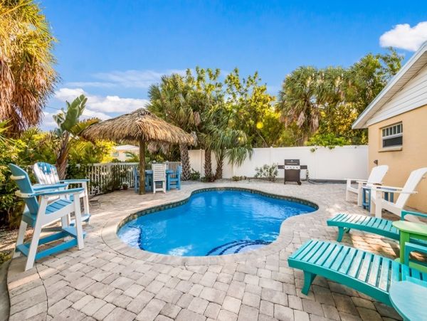 Anna Maria Lovely Vacation Home with Pool