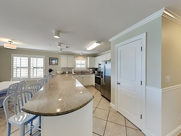 Destin 2 Bedroom Beach Condo Full Gulf Views Sleeps 8