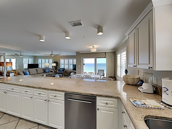 Destin 2 Bedroom Beach Condo Full Gulf Views Sleeps 8