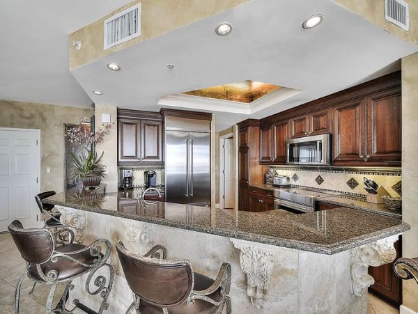 Luxurious Three Bedroom Destin Vacation Condo - Gulf Views