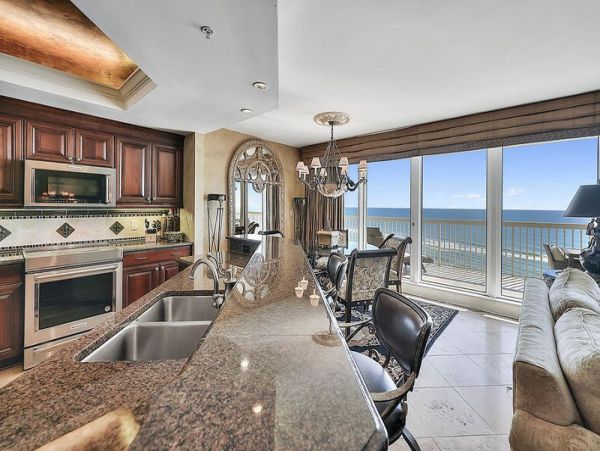 Luxurious Three Bedroom Destin Vacation Condo - Gulf Views