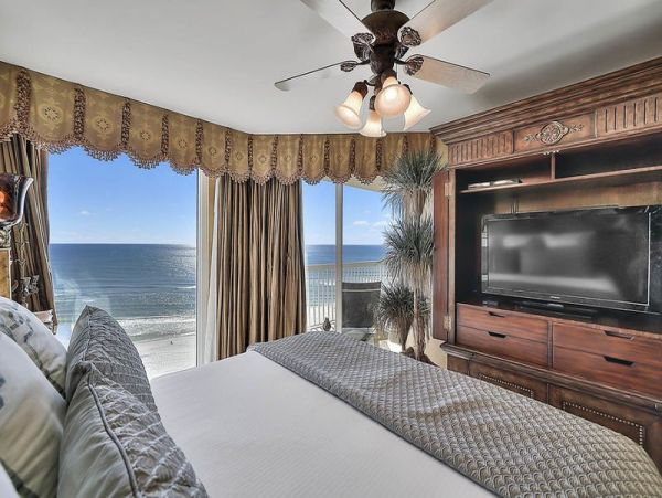 Luxurious Three Bedroom Destin Vacation Condo - Gulf Views