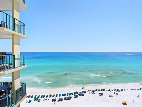 Magnificent Destin Rental Beach Side Magnificent Pool