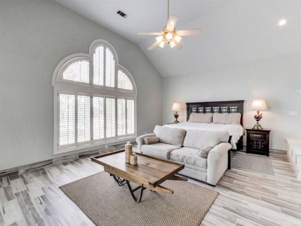 Destin Lakefront Luxury Home Sleeps 20 Guest - Amazing Pool