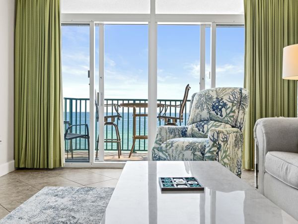 Destin Luxury Beachfront Vacation Condo