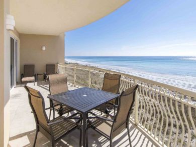 4 Bedroom Beachfront Condo in Destin Gulf Views Sleeps 11 4 Bedroom Beachfront Condo in Destin Gulf Views Sleeps 11