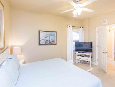 4 Bedroom Beachfront Condo in Destin Gulf Views Sleeps 11 4 Bedroom Beachfront Condo in Destin Gulf Views Sleeps 11
