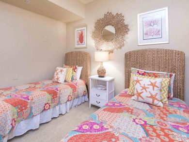 4 Bedroom Beachfront Condo in Destin Gulf Views Sleeps 11 4 Bedroom Beachfront Condo in Destin Gulf Views Sleeps 11